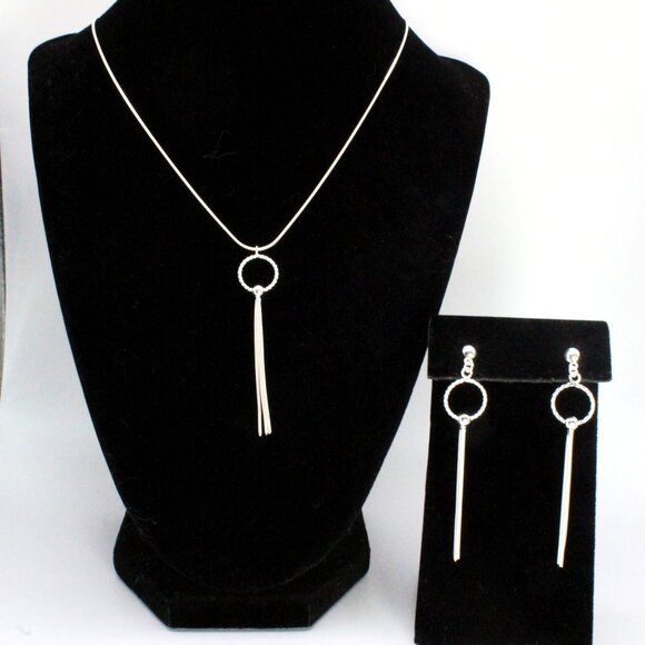 Contemporary Sterling Silver Dainty Drop Necklace Earrings Set - Picture 1 of 9